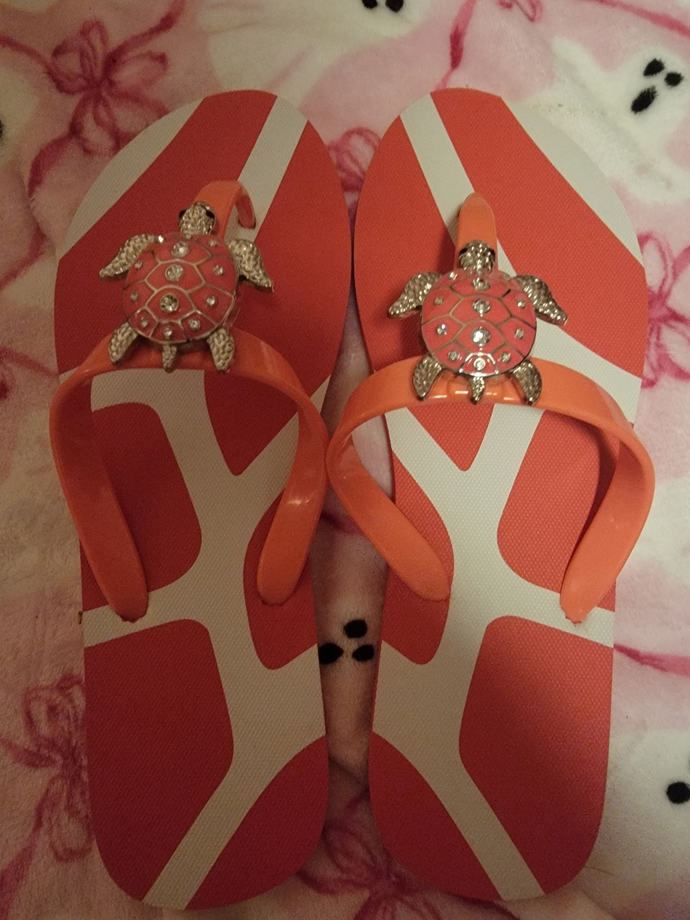 Pink Turtle-Embellished Women's Flip Flop Sandals